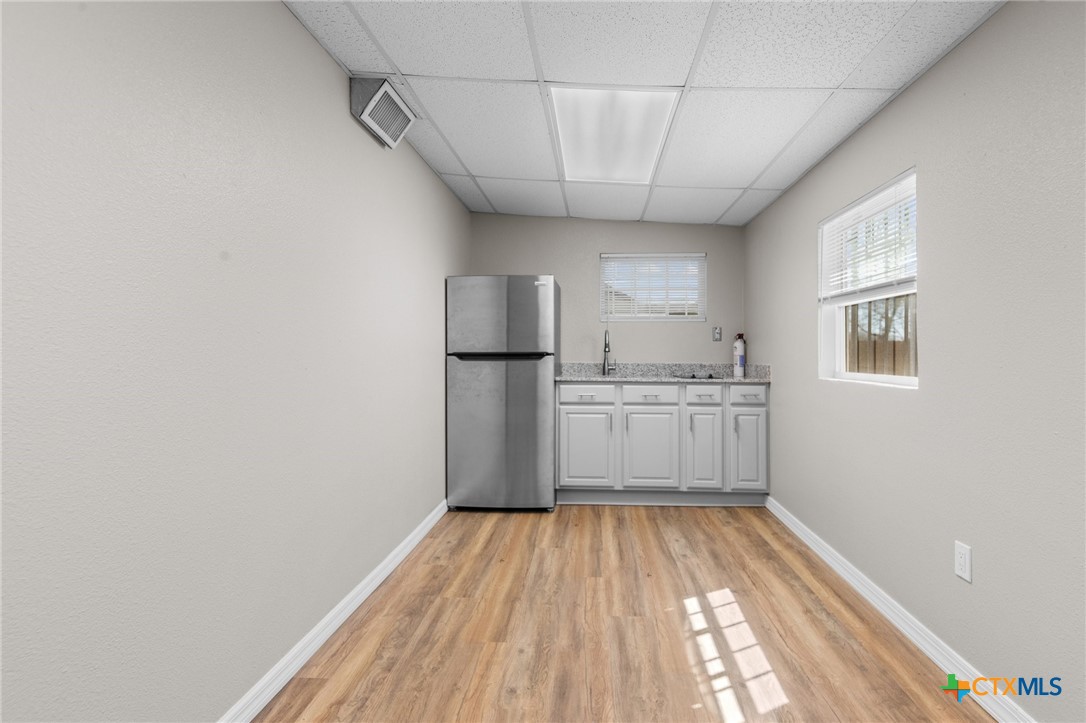 210 W Dunn Avenue Property Photo 23