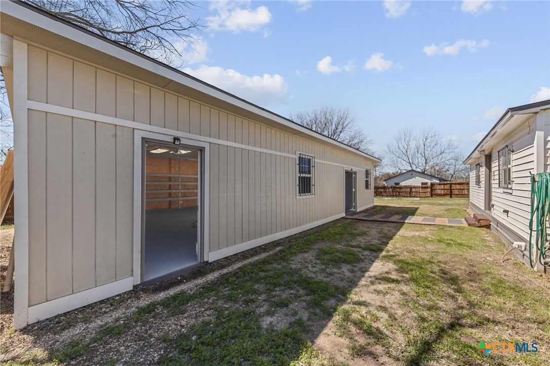 210 W Dunn Avenue Property Photo 26