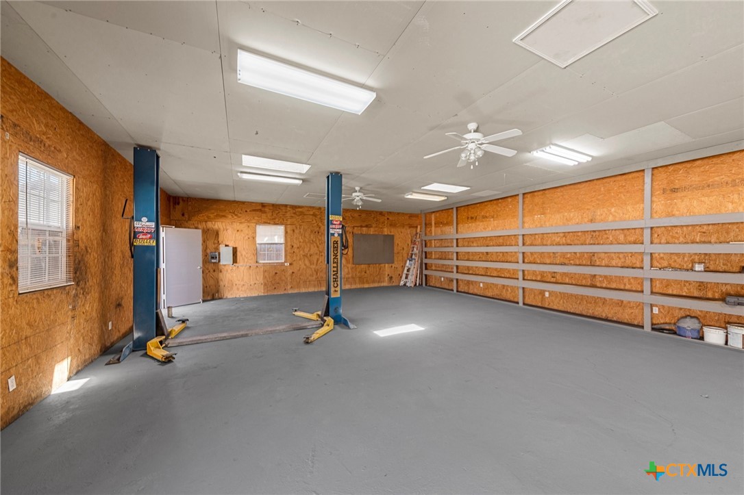 210 W Dunn Avenue Property Photo 30