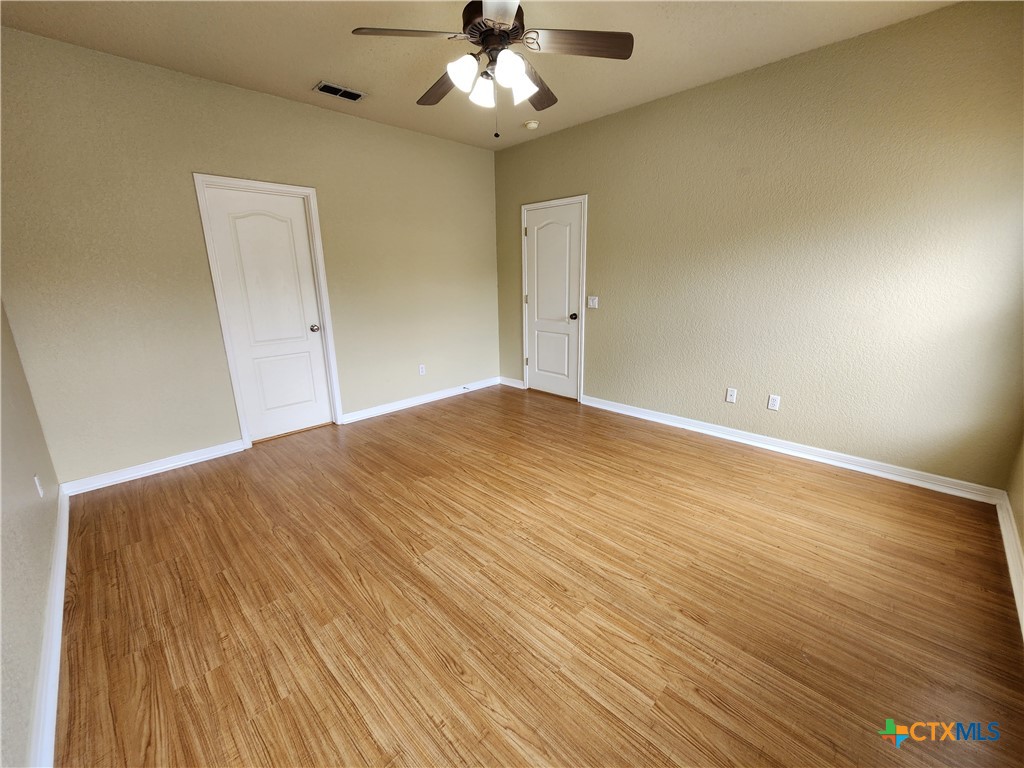 3029 Green Mountain Drive Property Photo 10
