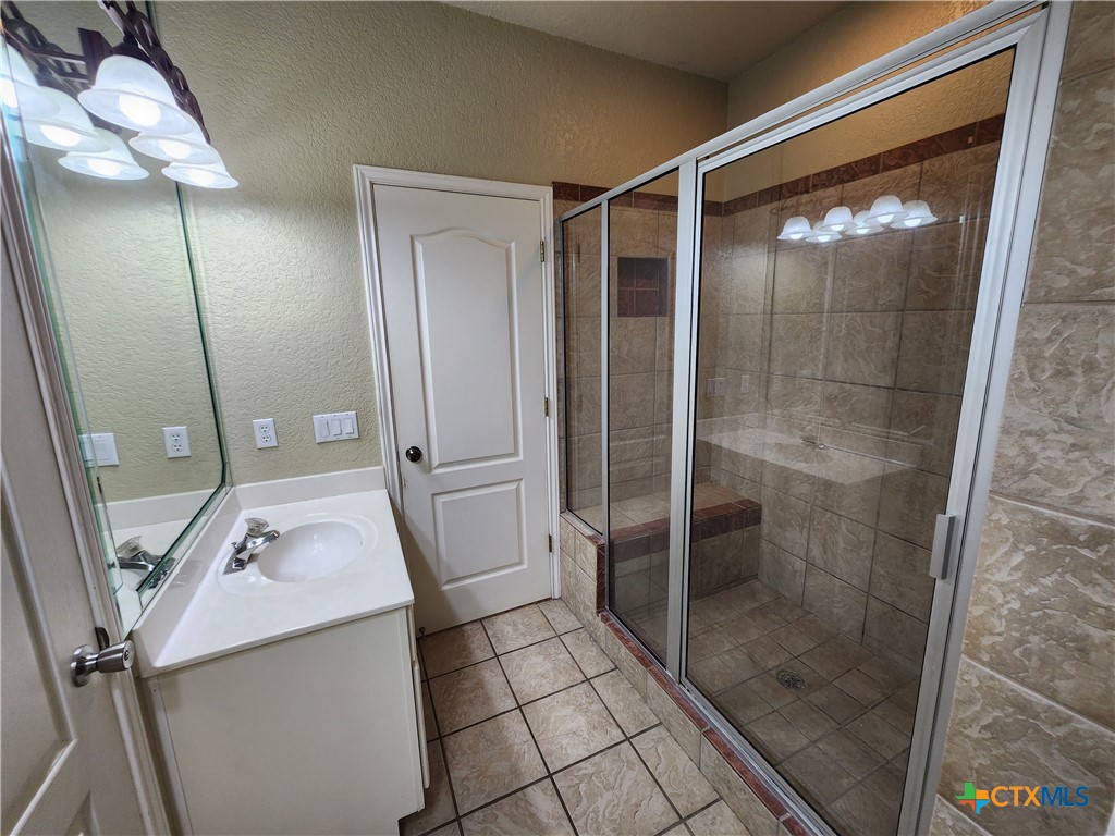3029 Green Mountain Drive Property Photo 15