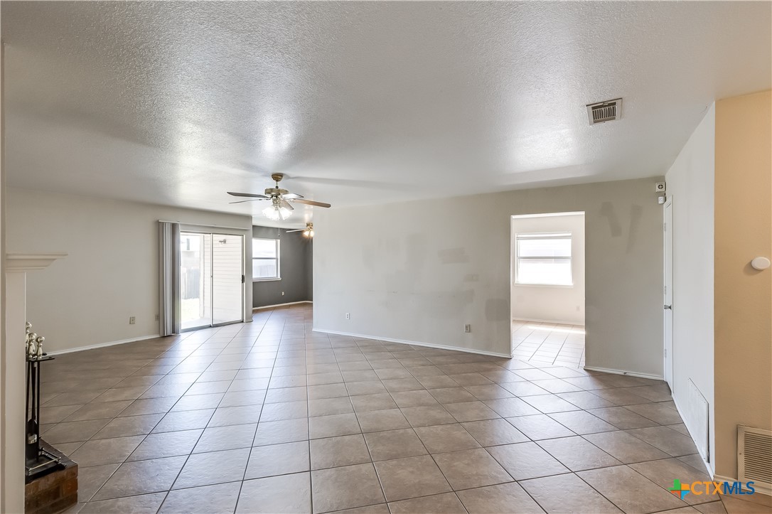 4309 Embers Drive Property Photo 6