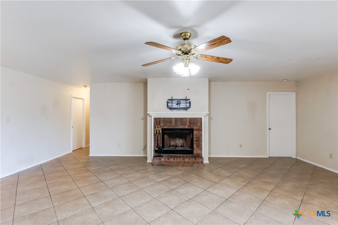 4309 Embers Drive Property Photo 8