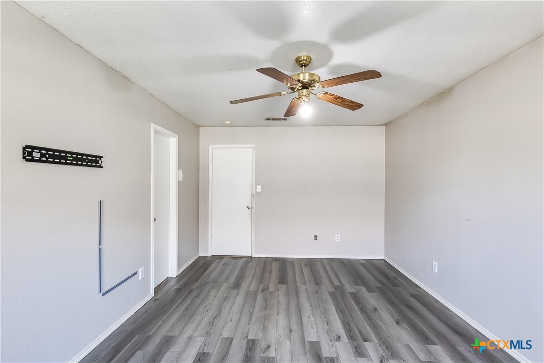 4309 Embers Drive Property Photo 16