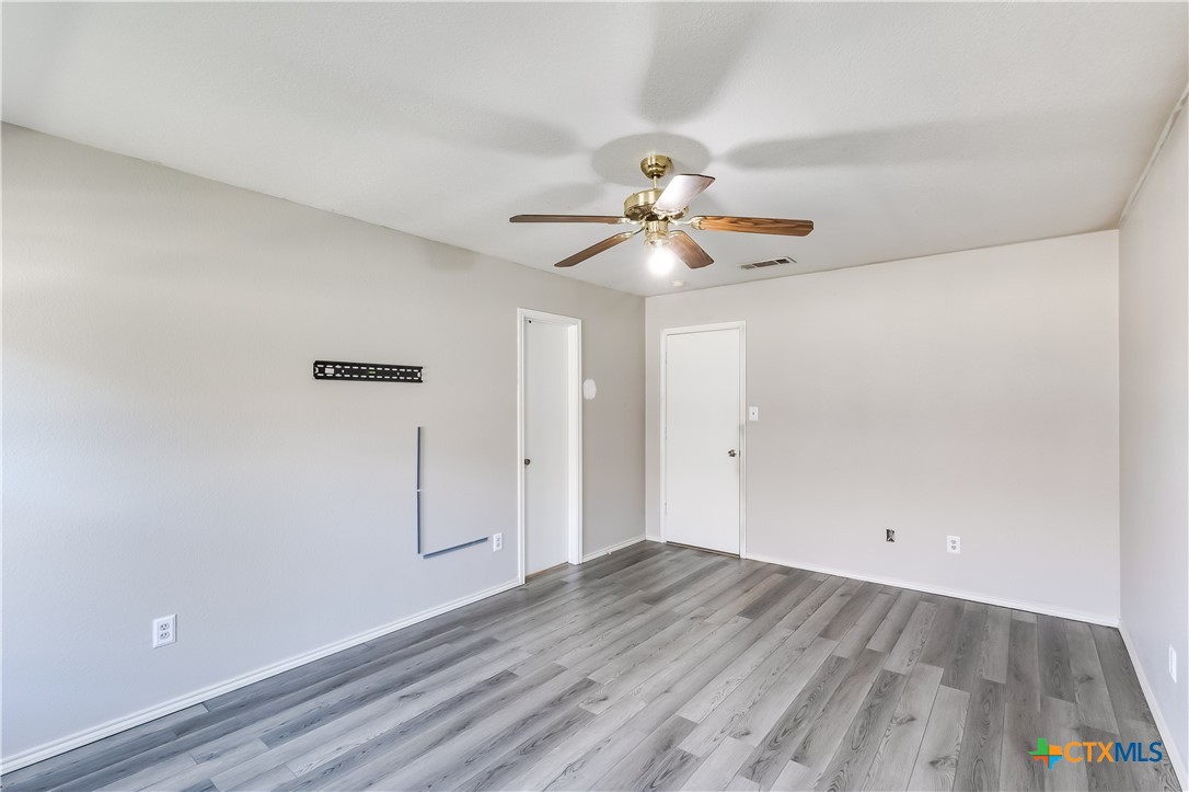 4309 Embers Drive Property Photo 17