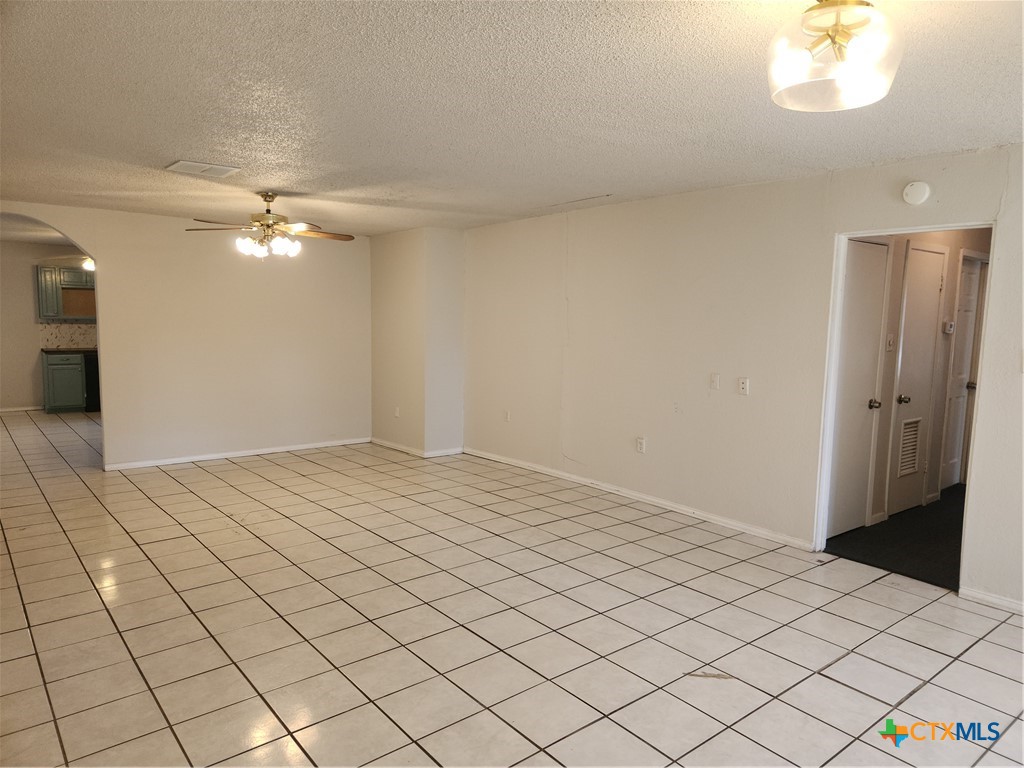 112 Palmetto Street Property Photo 3