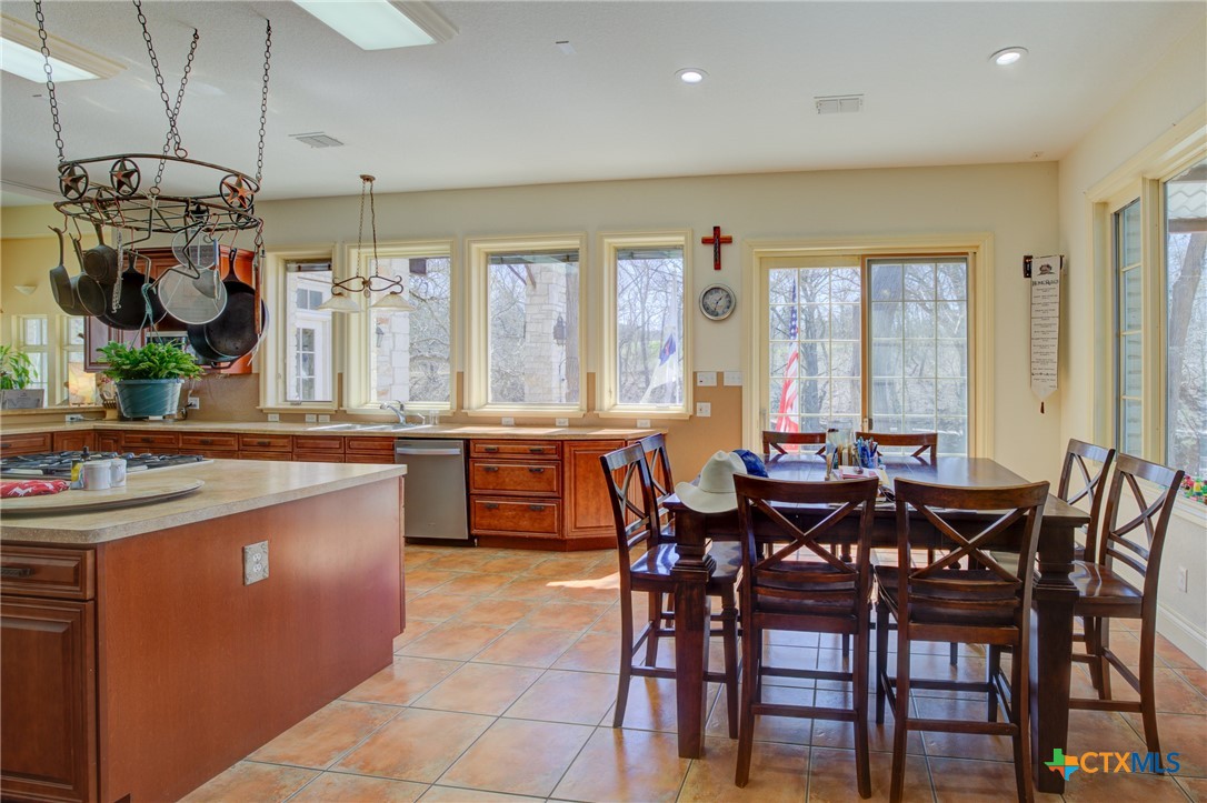 1684 Rocky River Property Photo 8