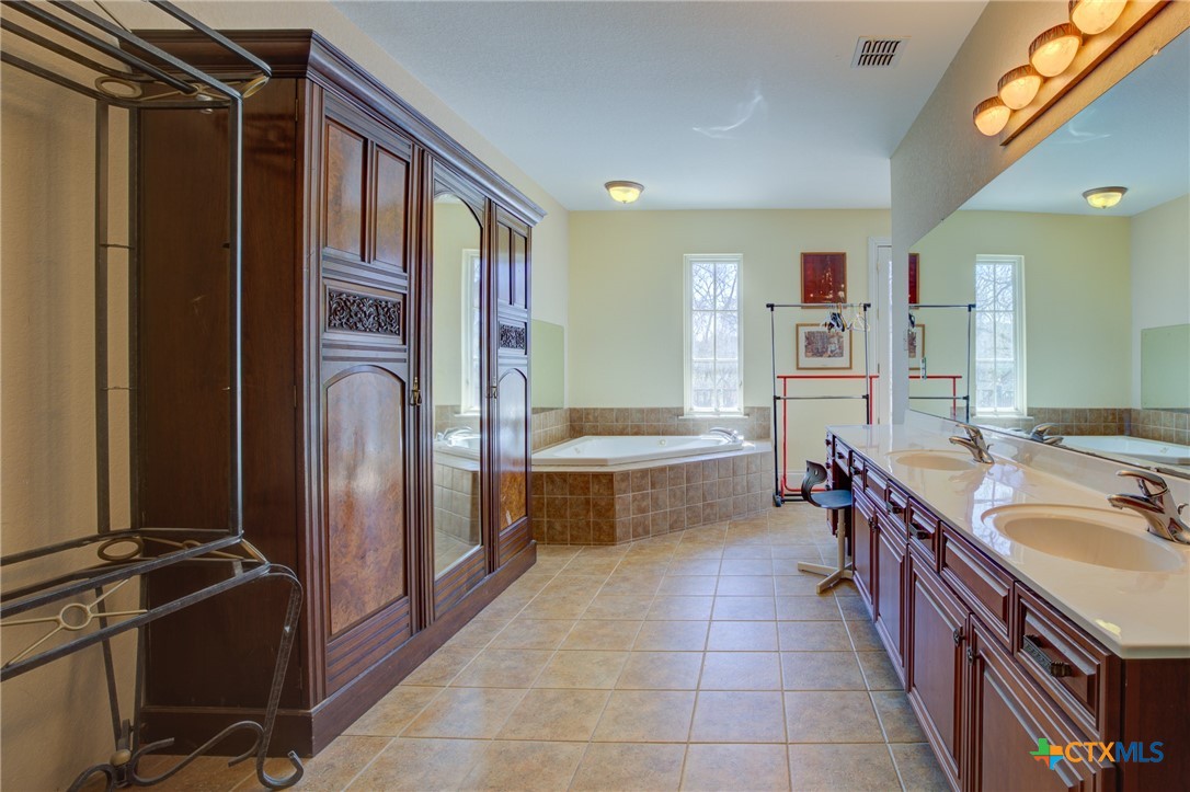 1684 Rocky River Property Photo 31
