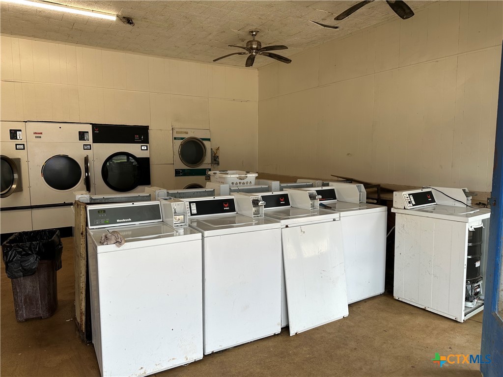 410 1st Street Property Photo 2