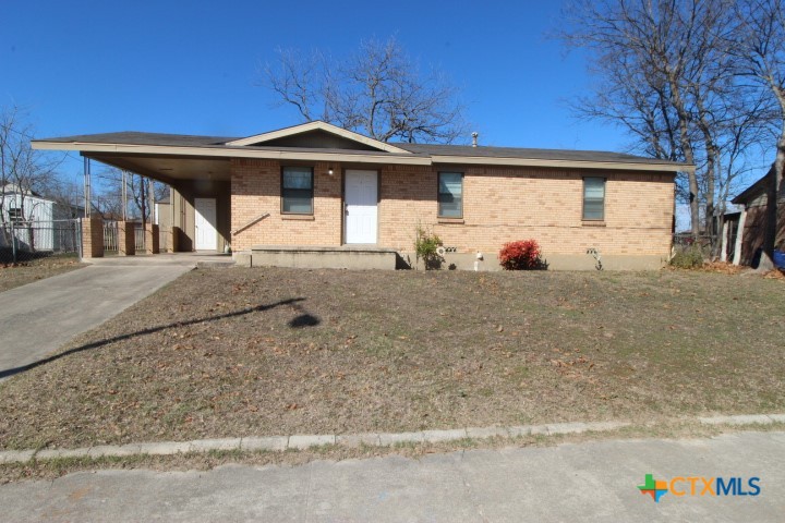 109 North Drive Property Photo