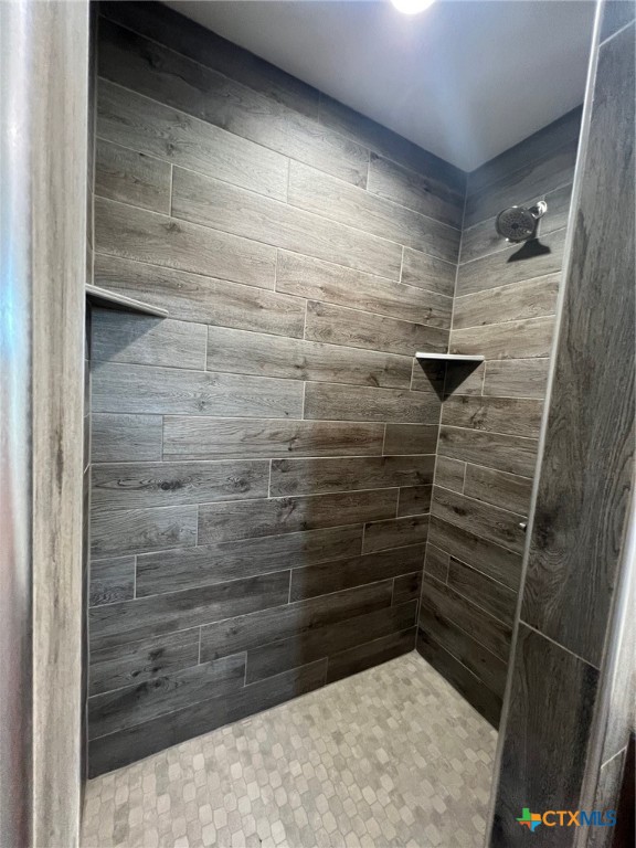1077 Fieldstone Drive Property Photo 22