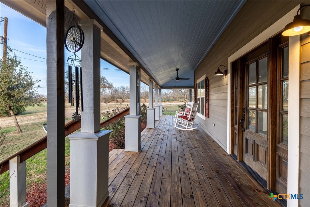 917 County Road 664 Property Photo 5
