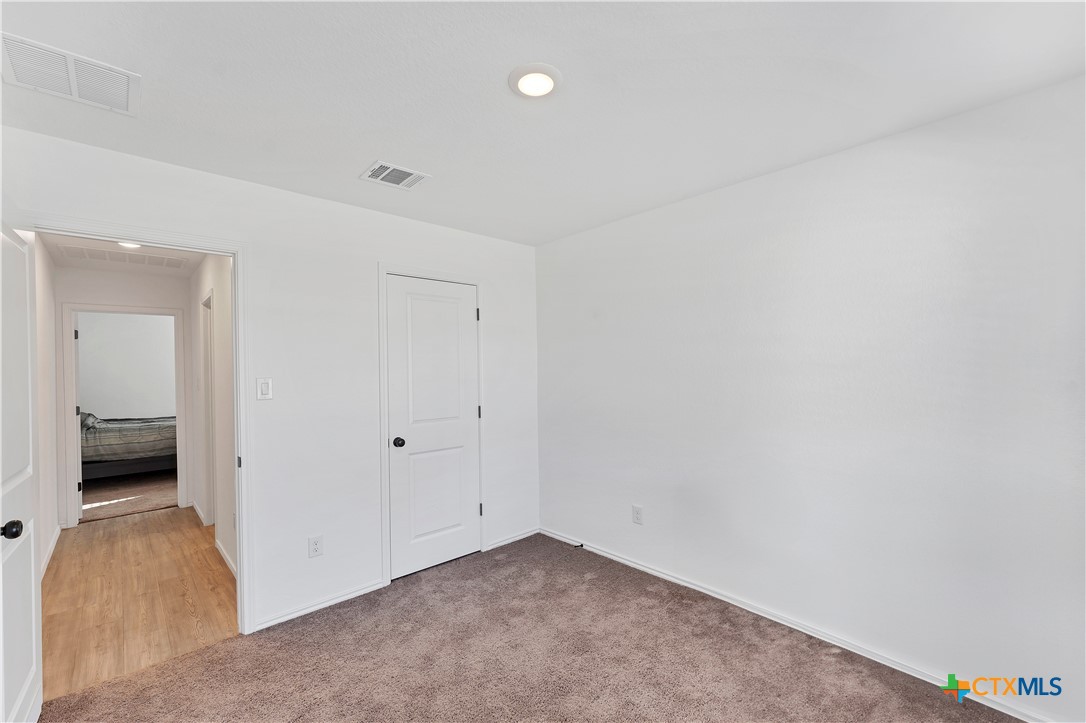 3817 Far Horizon Property Photo 12
