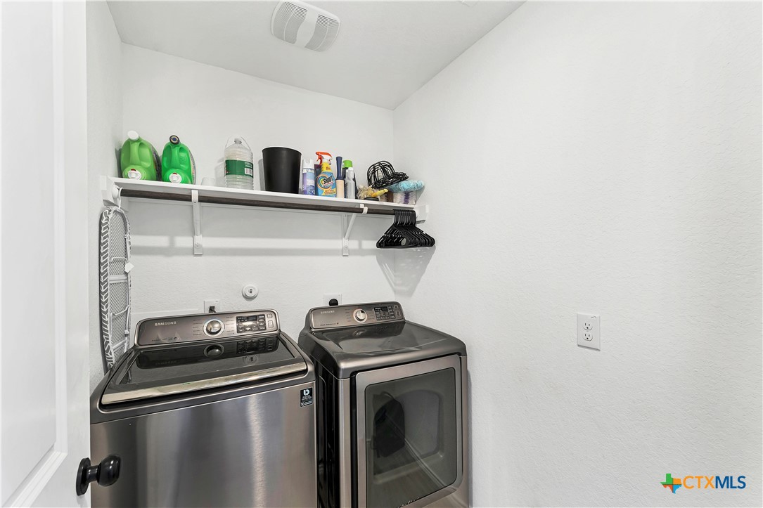 3817 Far Horizon Property Photo 14