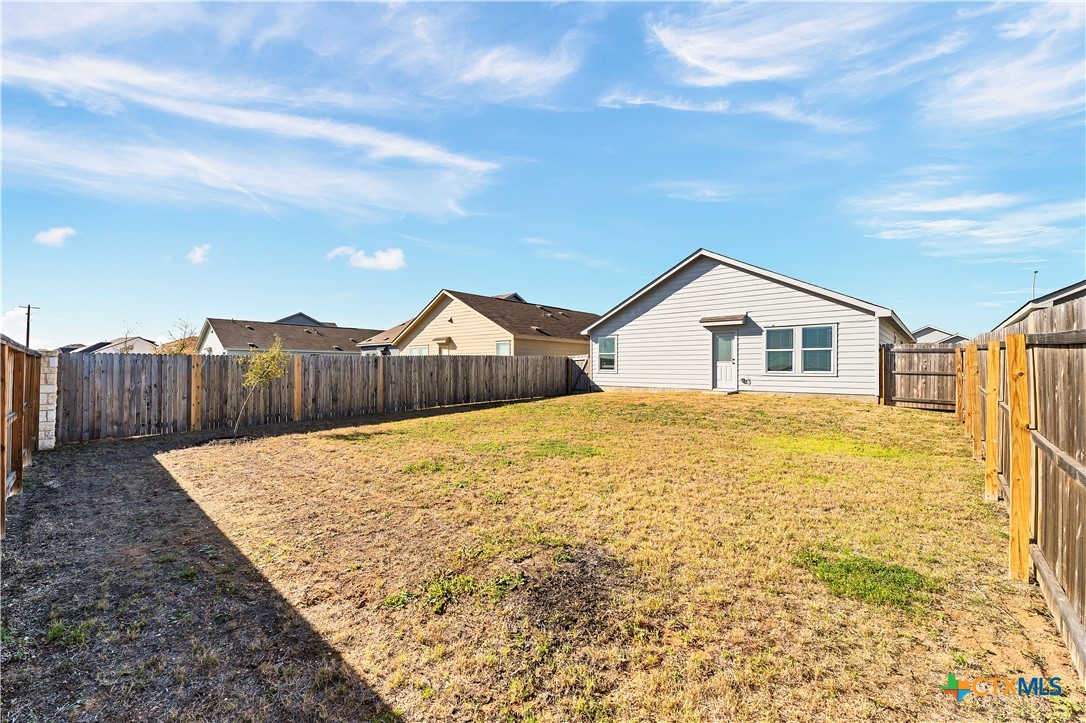 3817 Far Horizon Property Photo 18