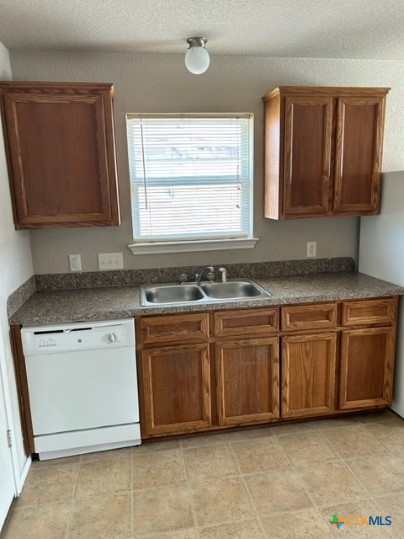 3702 Ida Drive Property Photo 3
