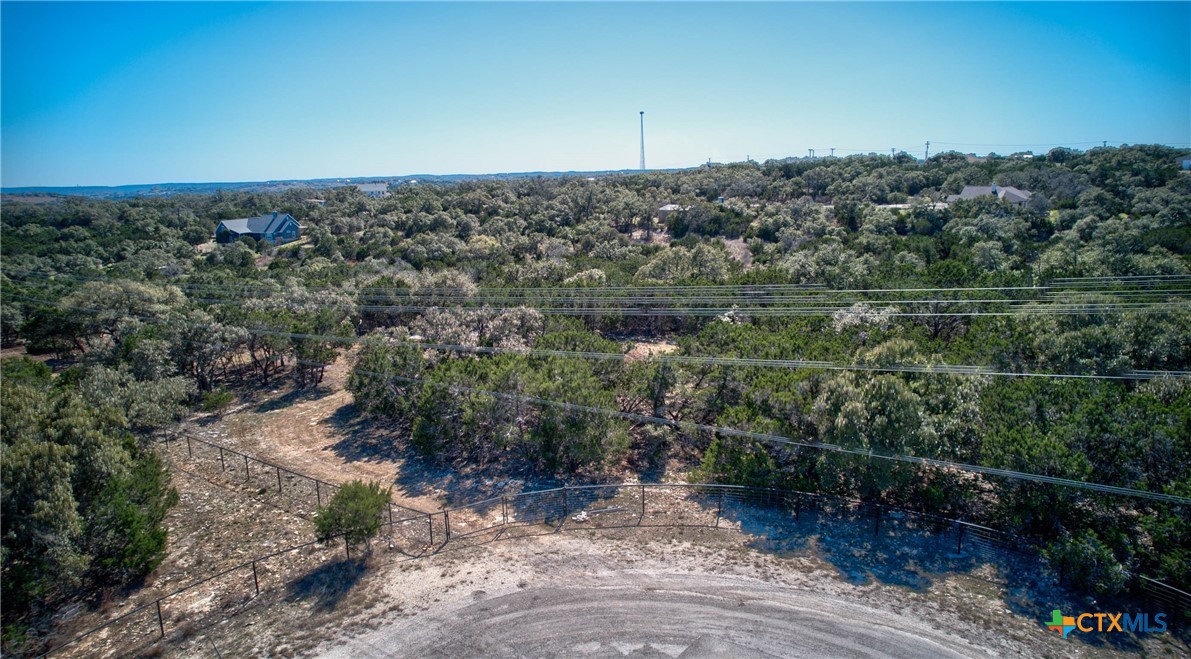 100 Sweet Clover Drive Property Photo 8