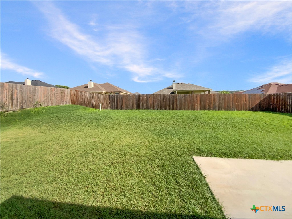 407 Viola Drive Property Photo 18