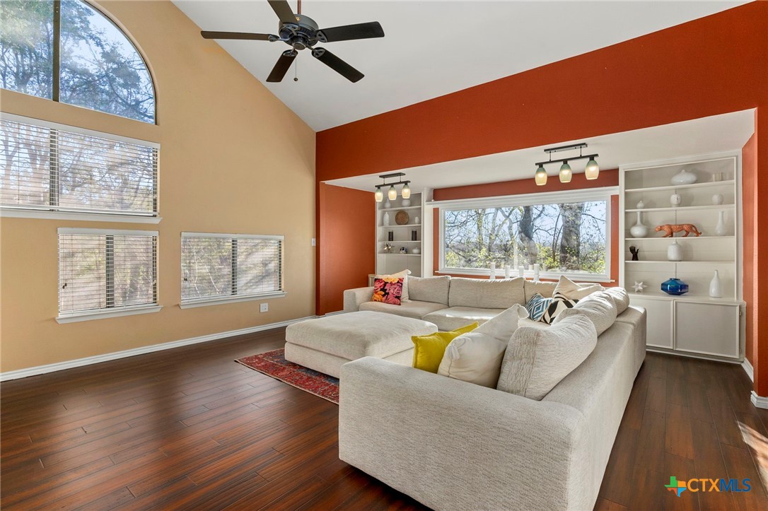 805 Summerwood Drive Property Photo 12