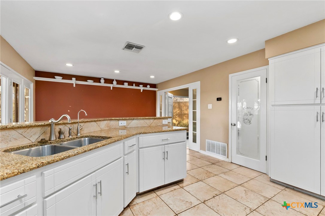 805 Summerwood Drive Property Photo 19