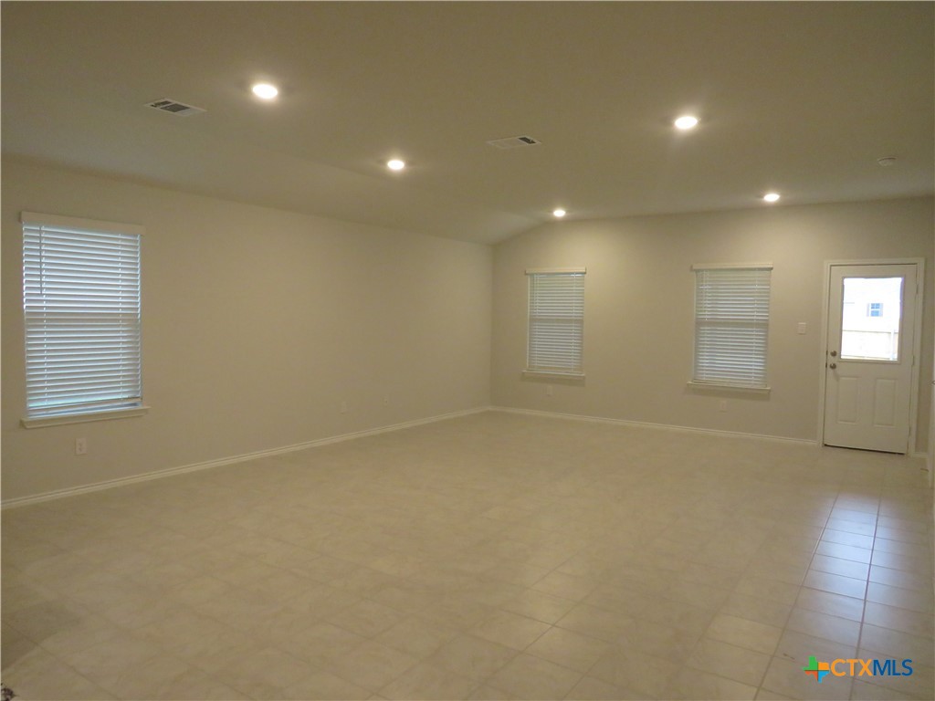 4003 Arafel Lane Property Photo 2