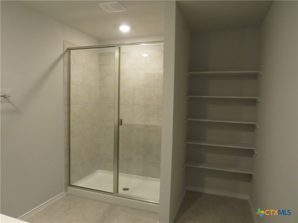 4003 Arafel Lane Property Photo 12