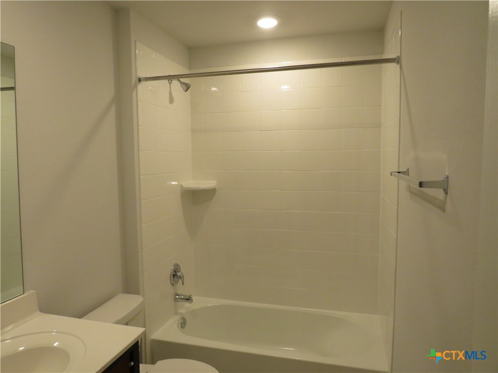4003 Arafel Lane Property Photo 18
