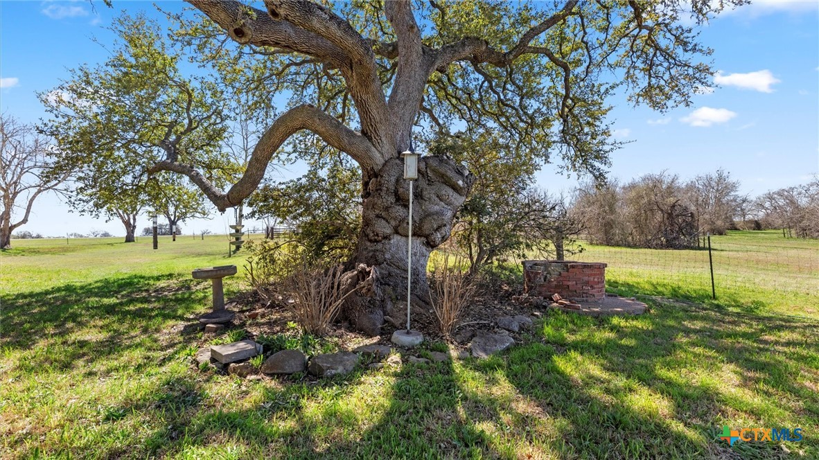 7772 E Us Highway 90 Property Photo 30