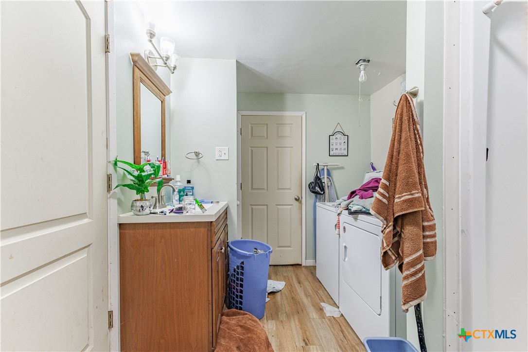 5472 Knob Creek Spur Property Photo 6