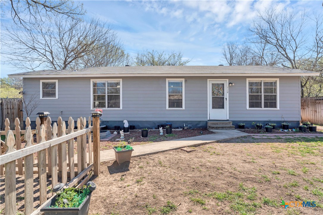 119 Martinez Lane Property Photo
