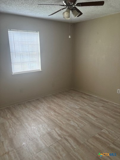 104 E Washington Avenue A Property Photo 8