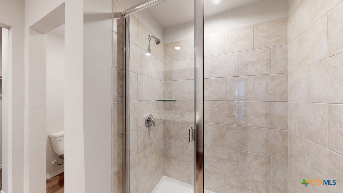 1011 Porterhouse Road Property Photo 14