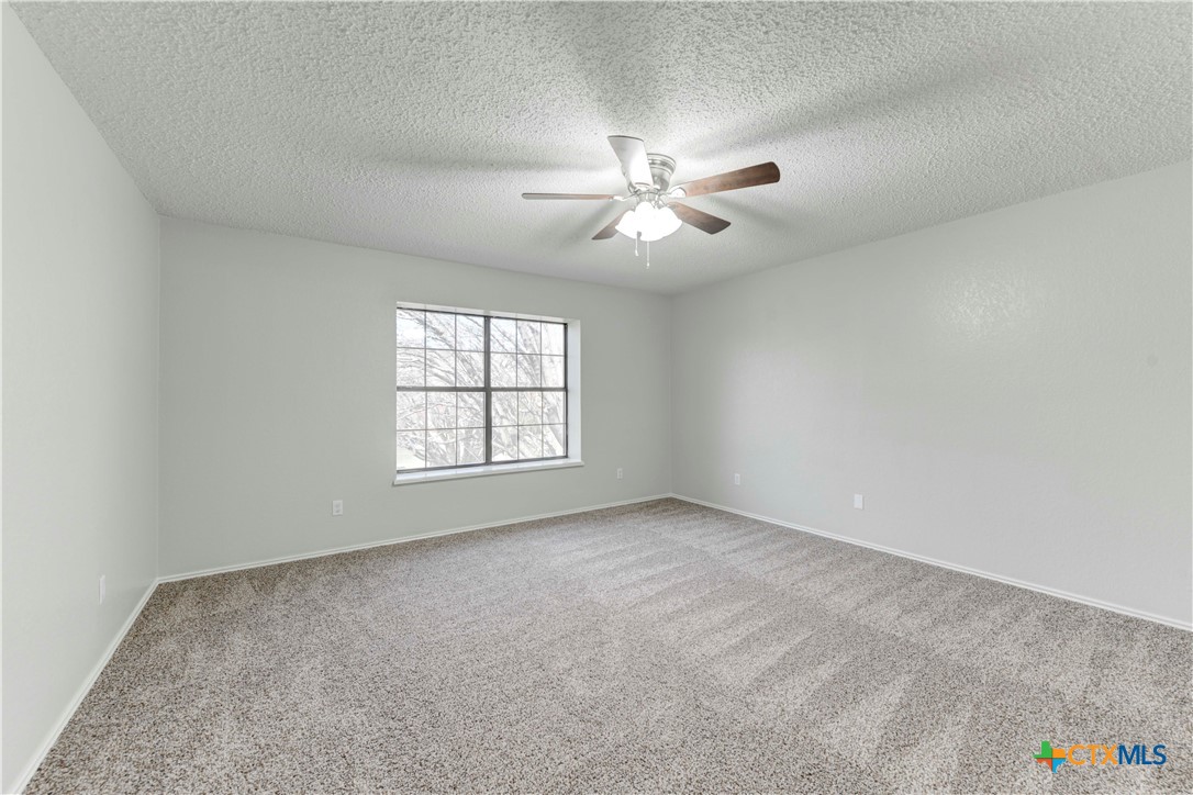801 Bond Street Property Photo 22