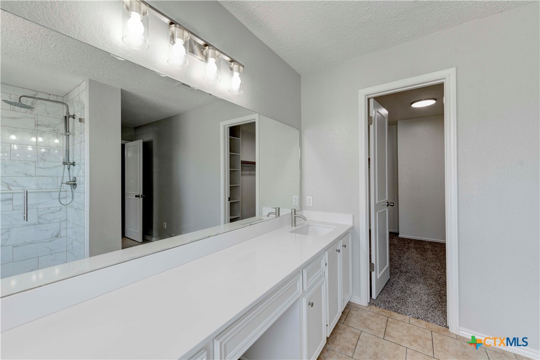 801 Bond Street Property Photo 25