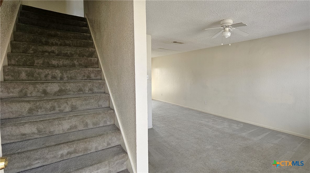 1307 Monroe Loop D Property Photo 3