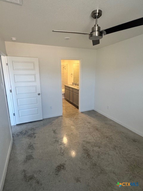 914 Cherry Laurel A Property Photo 13
