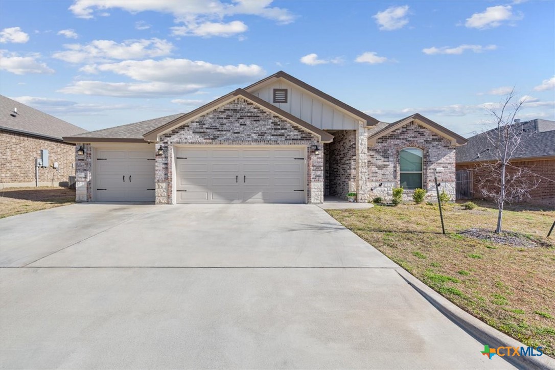 3228 James Ridge Drive Property Photo