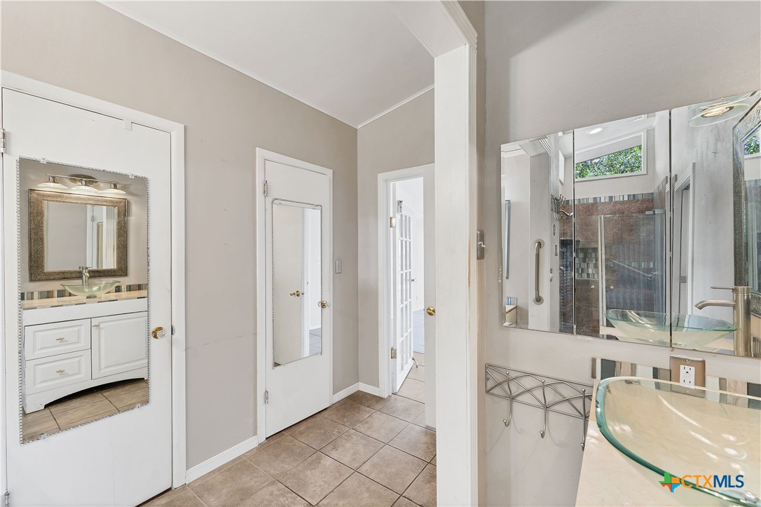667 Fredericksburg Road Property Photo 32