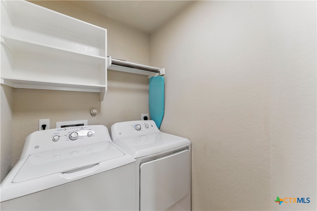5649 Meadow View Property Photo 20
