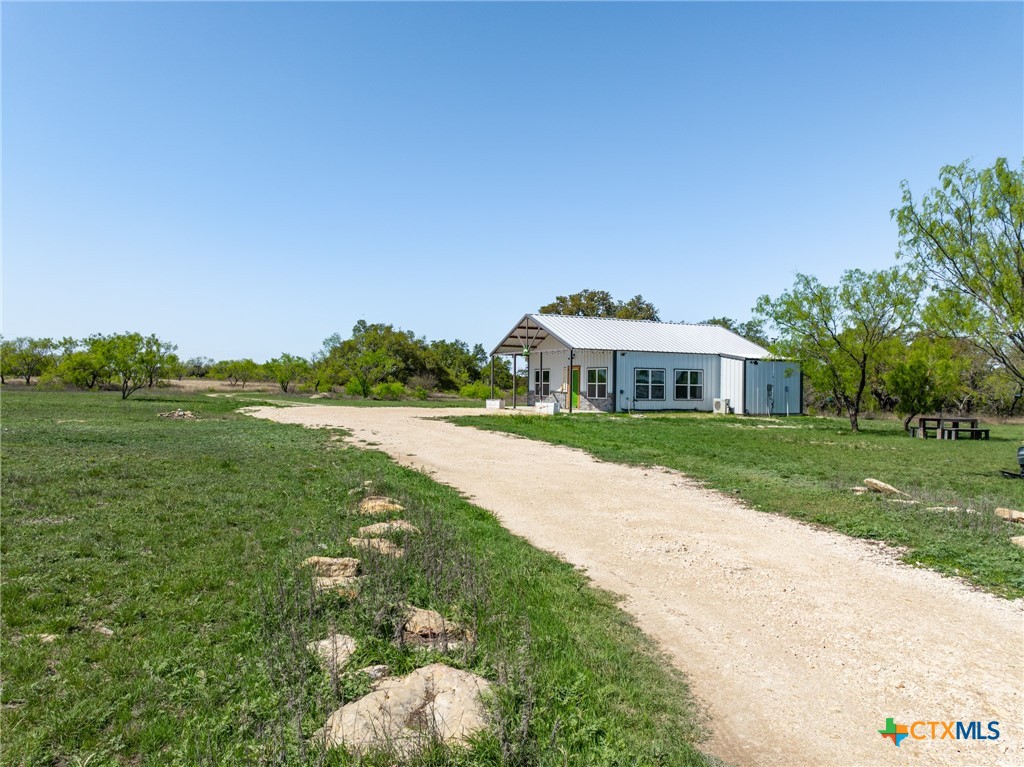 5045 Private Road 42125 Property Photo 40
