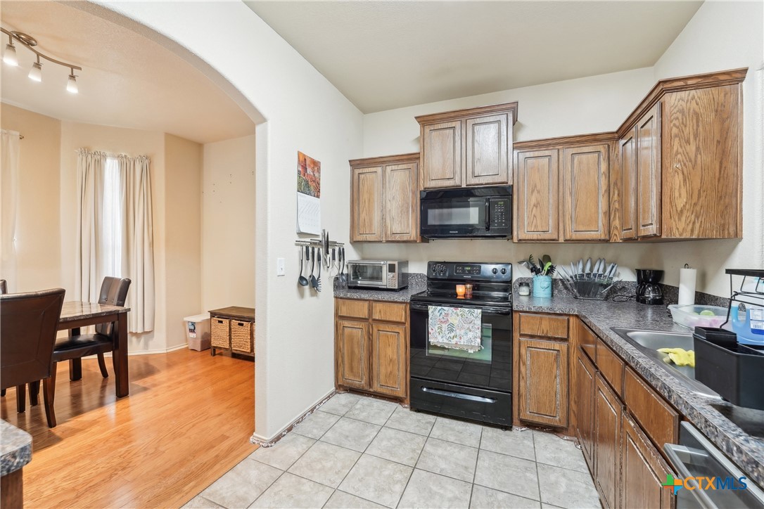 2801 Hector Drive Property Photo 13