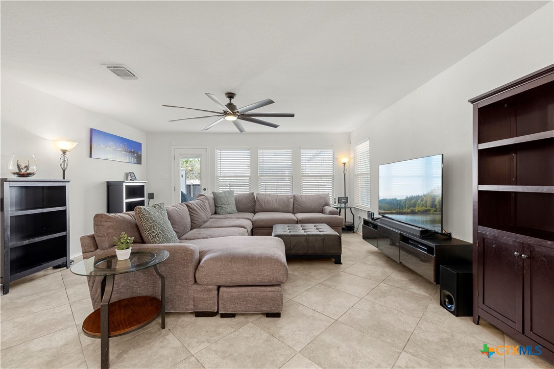 9220 Sage Valley Drive Property Photo 10