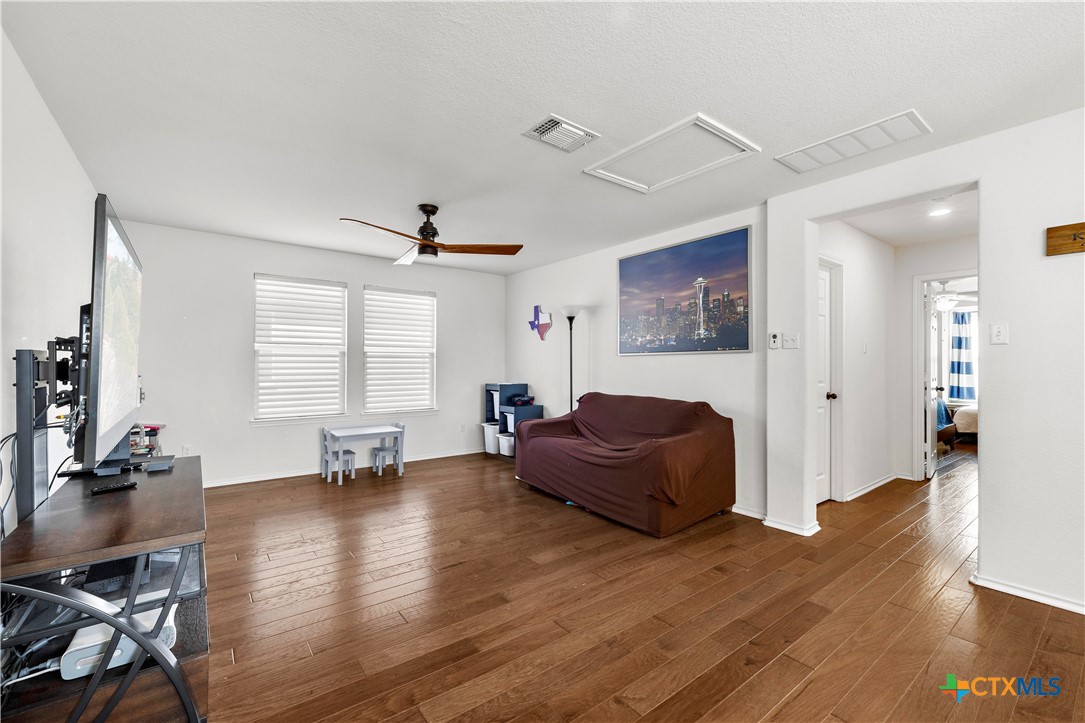 9220 Sage Valley Drive Property Photo 13