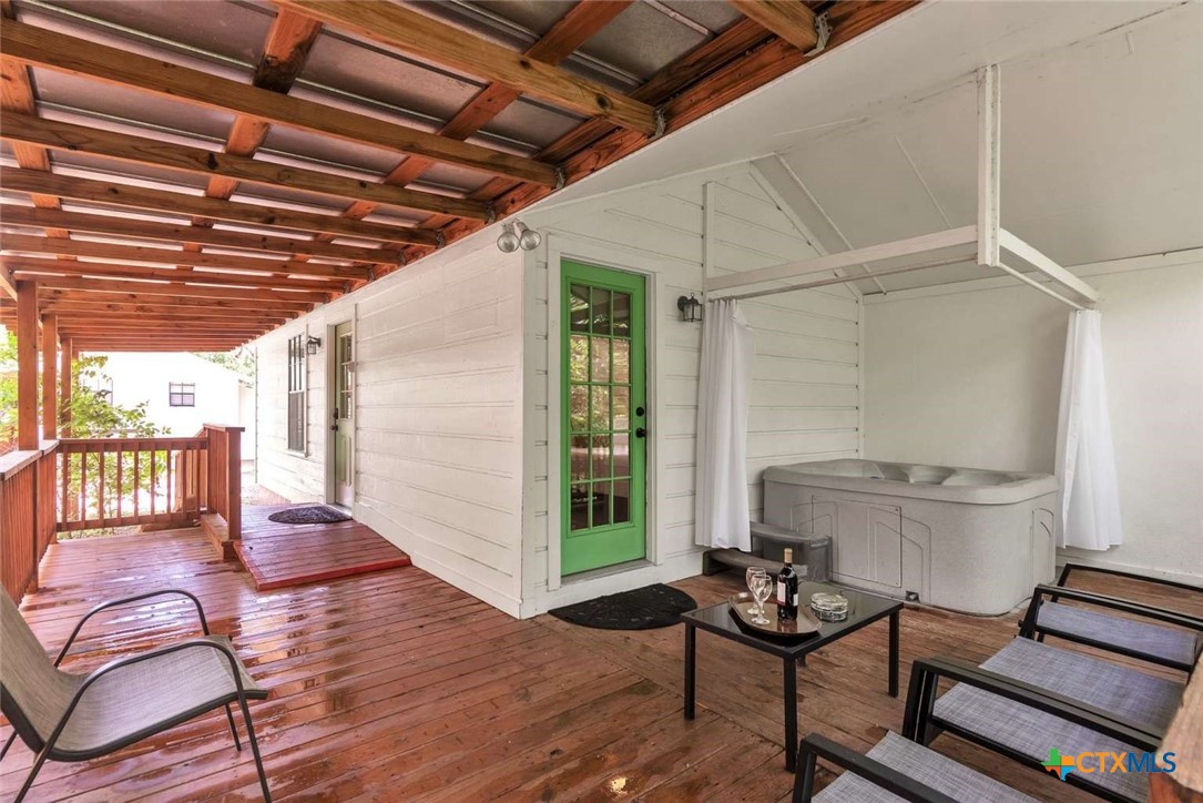 107-109 Scudder Lane Property Photo 27