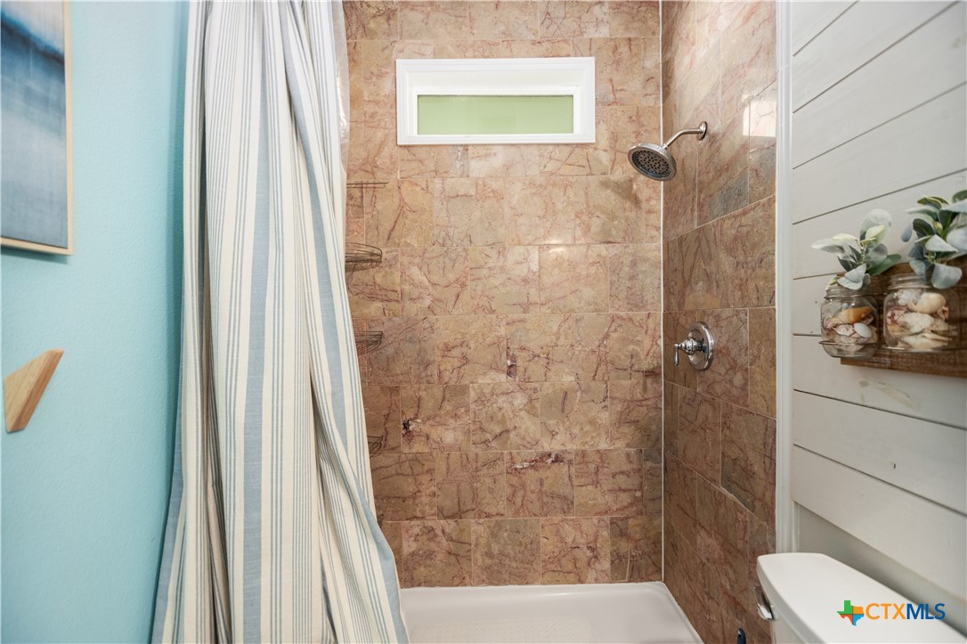 1012 S Magnolia Street Property Photo 21