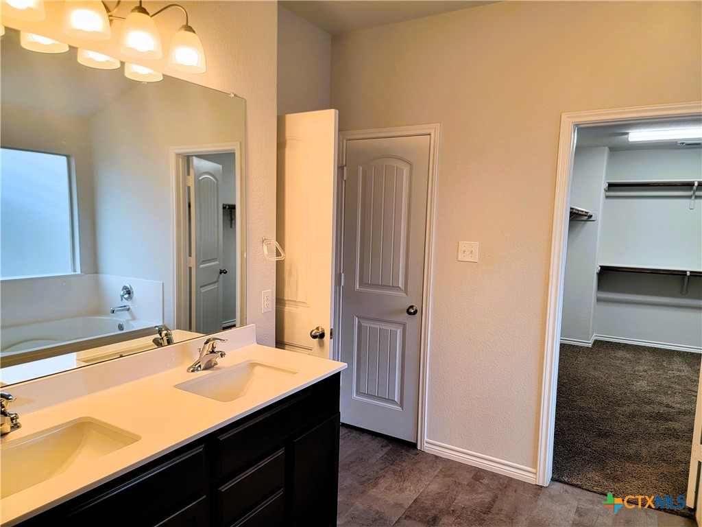 6215 Lavaca Drive Property Photo 13