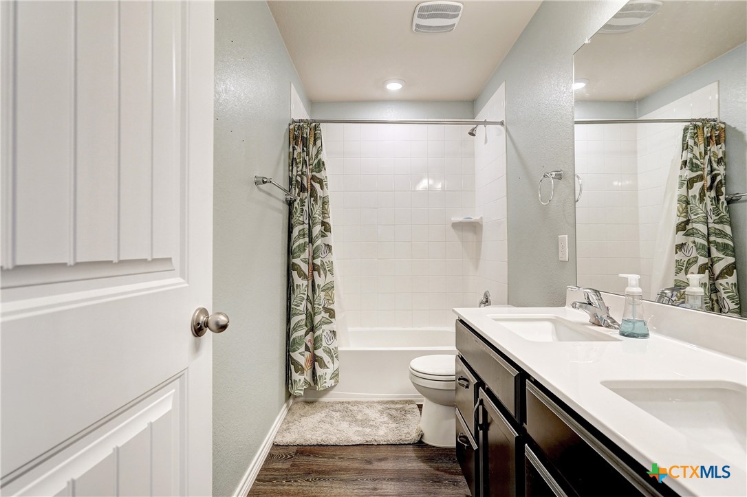 4305 Abergavenny Drive Property Photo 29