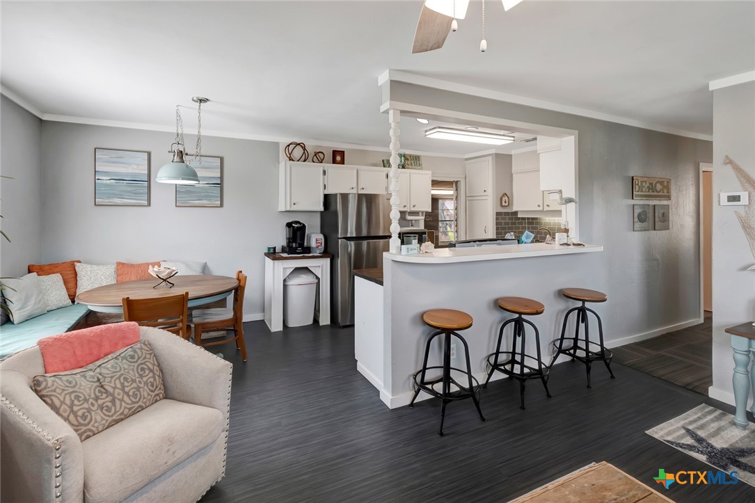 304 Polk Street Property Photo 7