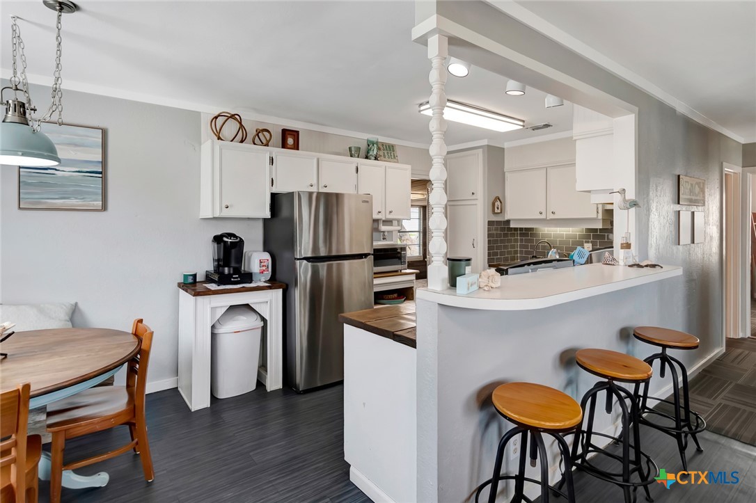 304 Polk Street Property Photo 8