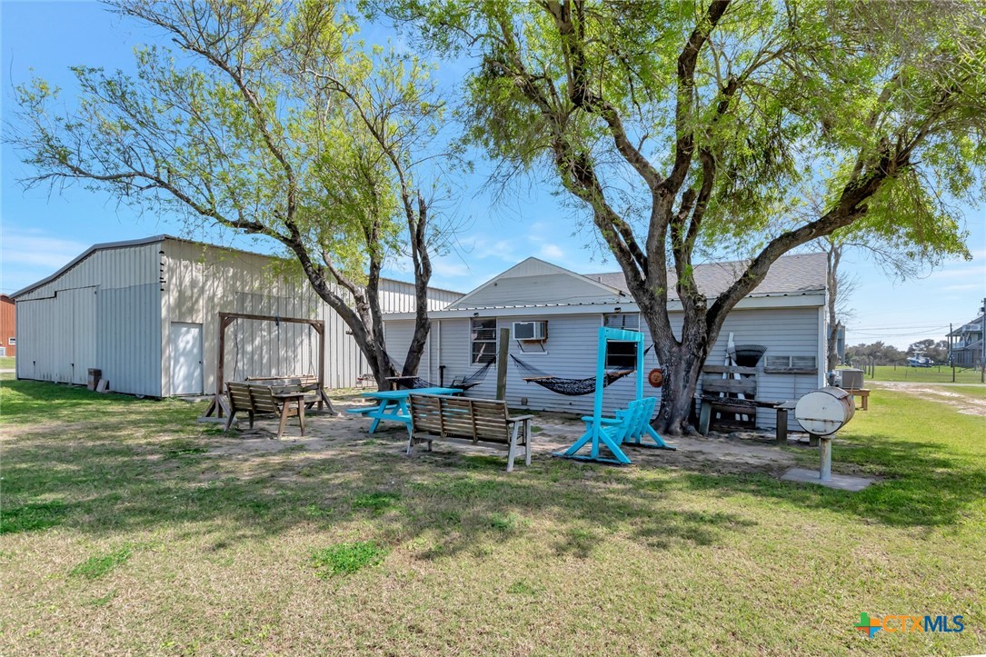 304 Polk Street Property Photo 26